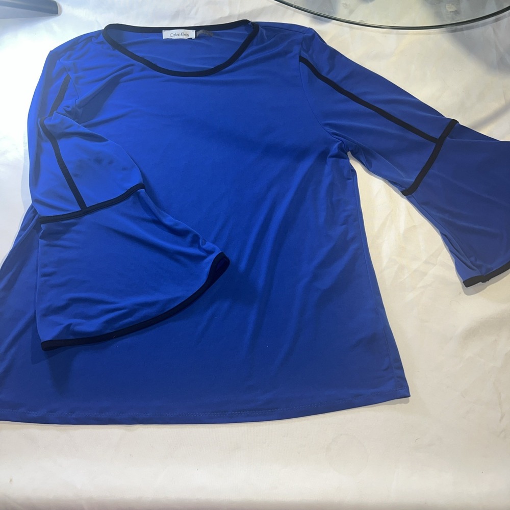 Calvin Klein Size L Dark Blue 3/4 Bell Sleeve Stretch Career Blouse Tunic T304